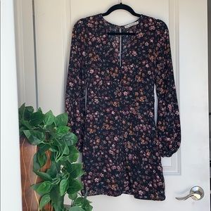 Abercrombie Dress. S. CLOSET SALE.